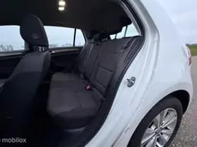 Volkswagen Golf thumbnail 18