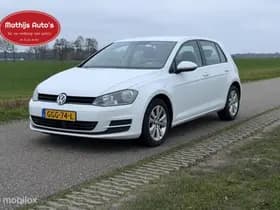 Volkswagen Golf thumbnail 3