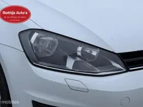 Volkswagen Golf thumbnail 4