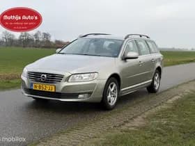 Volvo V70 thumbnail 2