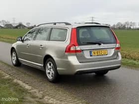 Volvo V70 thumbnail 12