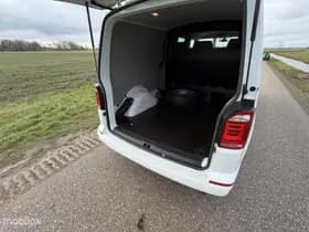 Volkswagen Transporter thumbnail 12