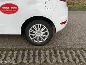 Ford Fiesta thumbnail 10