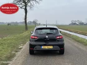 Renault Clio thumbnail 6