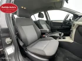 Opel Astra thumbnail 4
