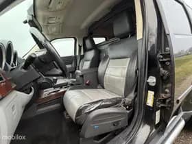 Dodge Nitro thumbnail 11