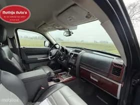 Dodge Nitro thumbnail 6