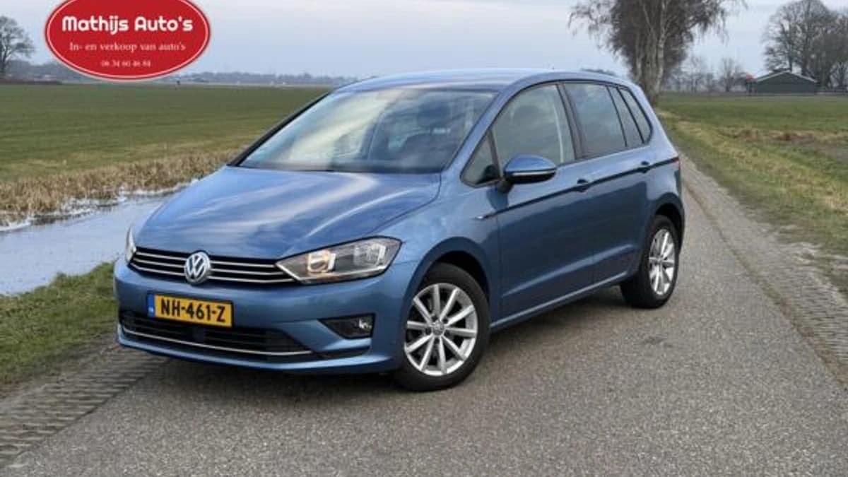 Volkswagen Golf — foto 1