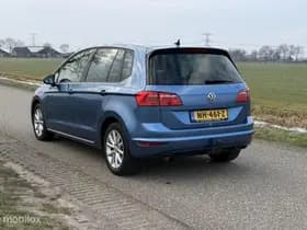 Volkswagen Golf thumbnail 11