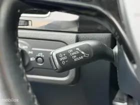 Volkswagen Touareg thumbnail 16