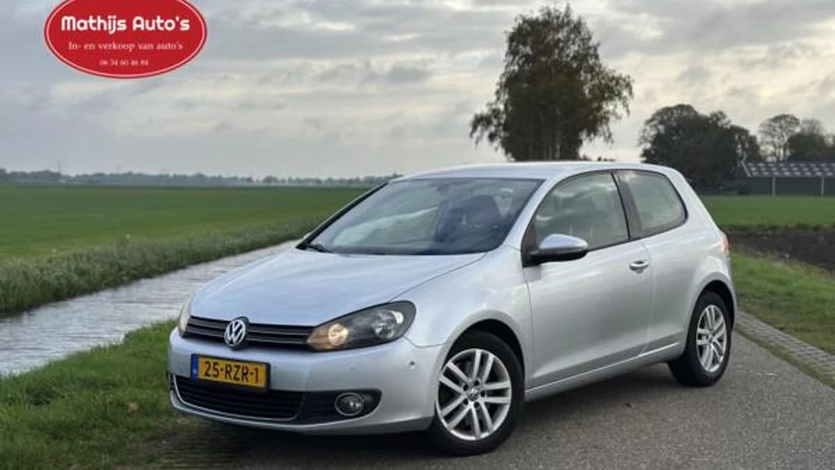 Volkswagen Golf — foto 1