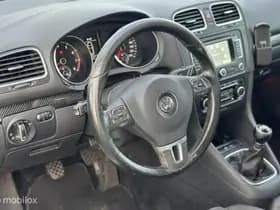 Volkswagen Golf thumbnail 13