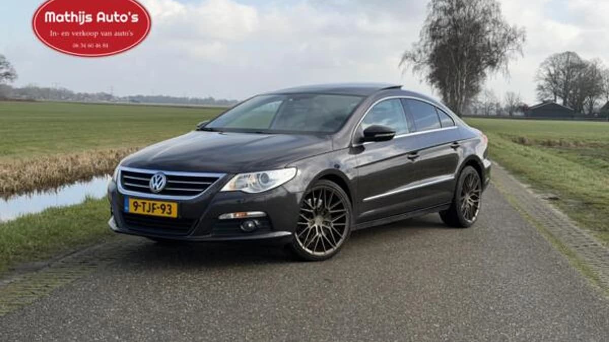 Volkswagen Passat — foto 1