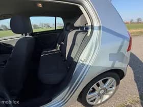 Volkswagen Golf thumbnail 11