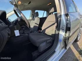 Volkswagen Golf thumbnail 16