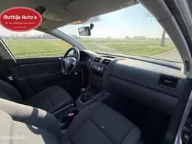 Volkswagen Golf thumbnail 6