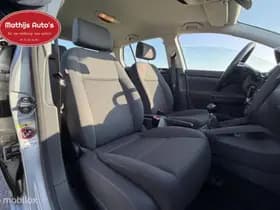 Volkswagen Golf thumbnail 7