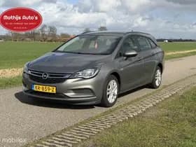 Opel Astra thumbnail 3