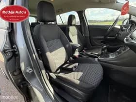 Opel Astra thumbnail 10