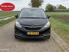 Opel Zafira thumbnail 2