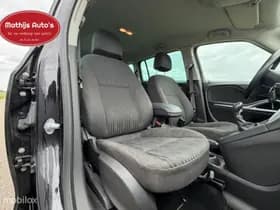 Opel Zafira thumbnail 6