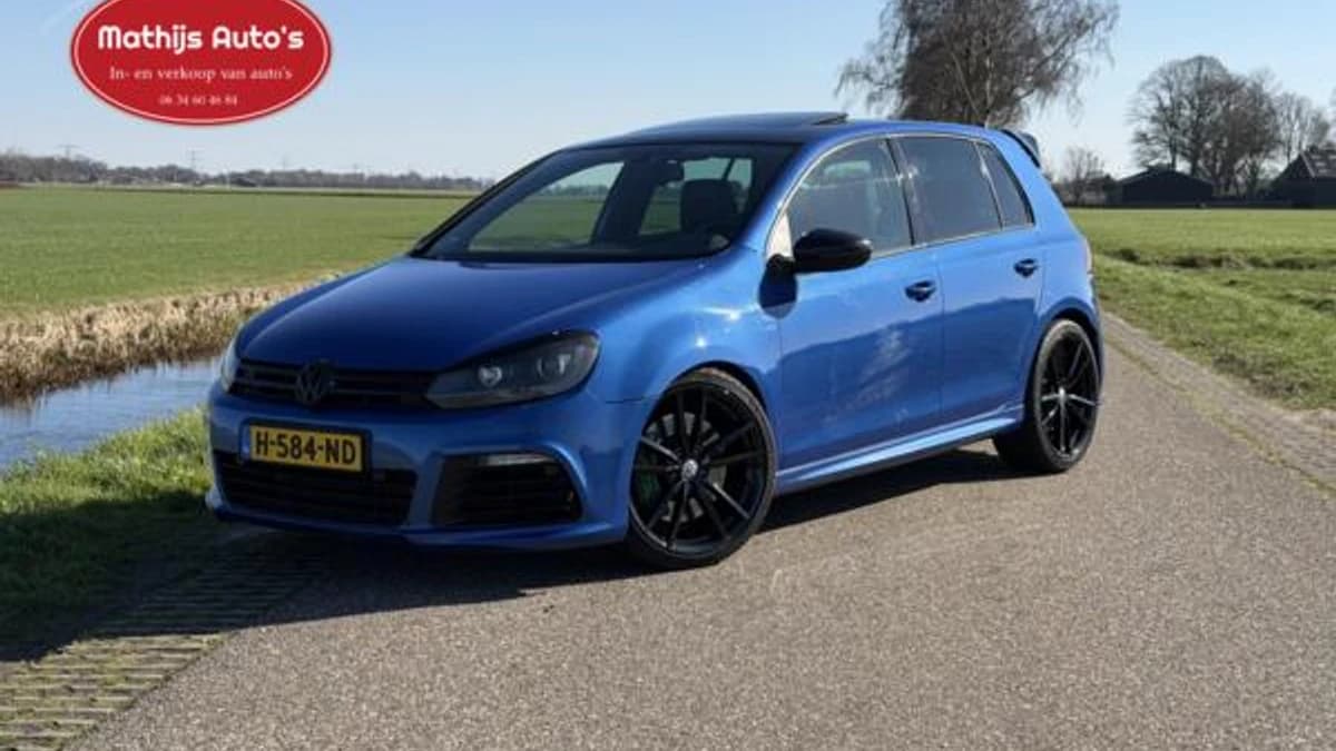 Volkswagen Golf — foto 1