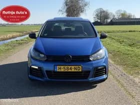 Volkswagen Golf thumbnail 2