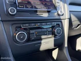 Volkswagen Golf thumbnail 23