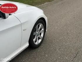 BMW 3-Serie thumbnail 9