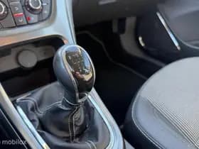 Opel Astra thumbnail 18