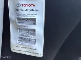 Toyota Yaris thumbnail 15