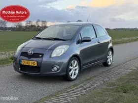 Toyota Yaris thumbnail 3