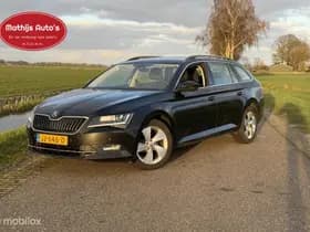Škoda Superb thumbnail 1