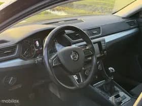 Škoda Superb thumbnail 13