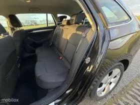 Škoda Superb thumbnail 15