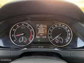 Škoda Superb thumbnail 19