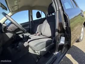 Nissan Micra thumbnail 14