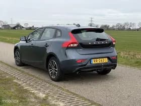Volvo V40 thumbnail 11