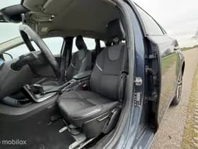 Volvo V40 thumbnail 16