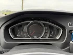 Volvo V40 thumbnail 19