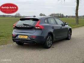 Volvo V40 thumbnail 7