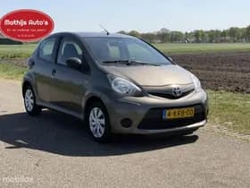 Toyota Aygo thumbnail 2