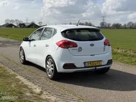 Kia Cee'd thumbnail 13