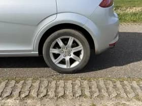 SEAT Leon thumbnail 11