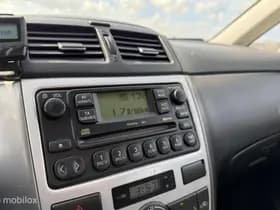 Toyota Avensis thumbnail 19