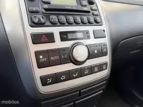 Toyota Avensis thumbnail 20