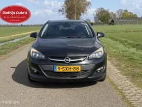 Opel Astra thumbnail 2