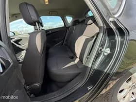 Opel Astra thumbnail 14