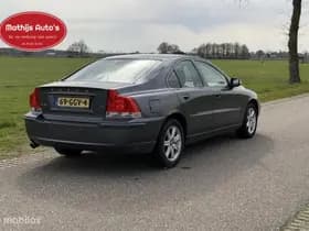 Volvo S60 thumbnail 7