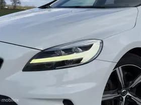 Volvo V40 thumbnail 16